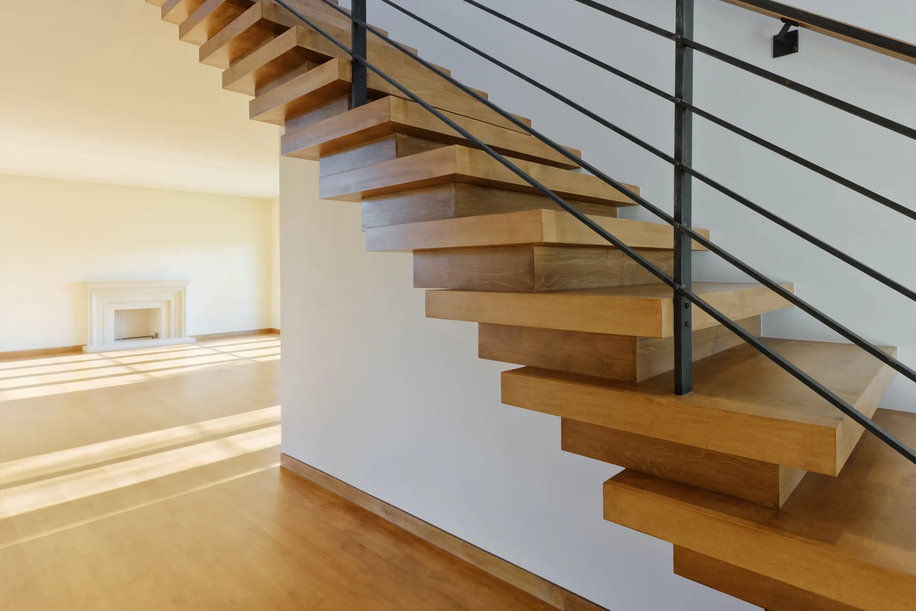 MODERN-WOOD-STAIRCASE-2023-11-27-04-52-17-UTC